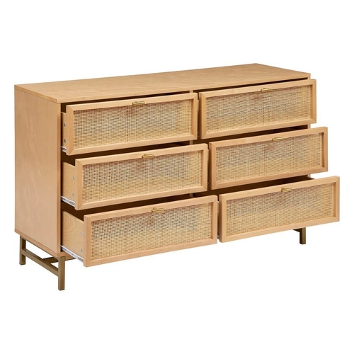 Komoda z szufladami Rayo 120 cm rattanowa nowoczesna na złotych nogach do salonu Atmosphera