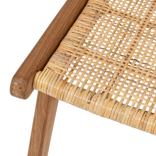 Fotel rattanowy Timor boho do salonu Atmosphera – naturalny fotel wypoczynkowy na wysokich nogach