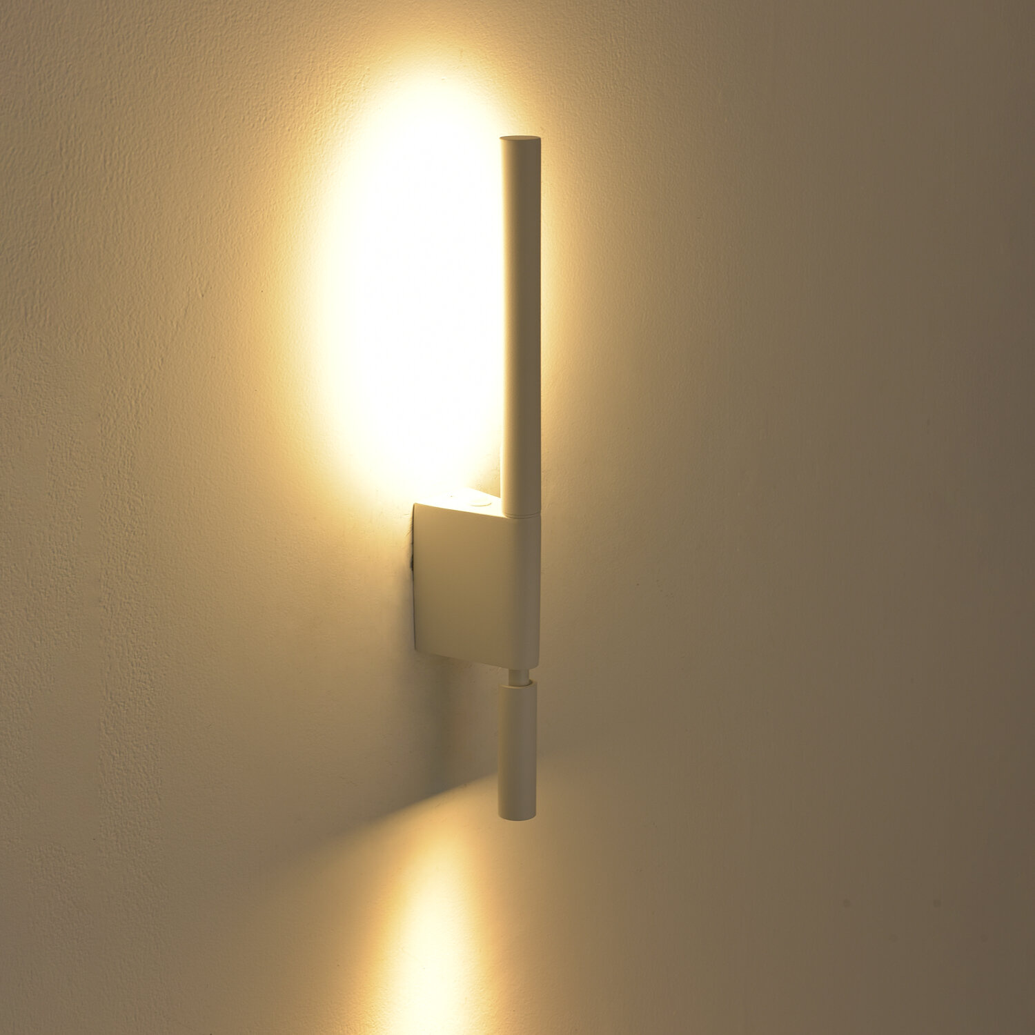 Kinkiet ścienny LED EXPLORE biały 43 cm nowoczesny do sypialni z włącznikiem