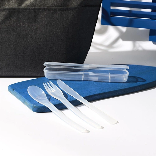 Intesi biały zestaw sztućców podróżnych w etui plastikowe do lunchboxa i pikniku