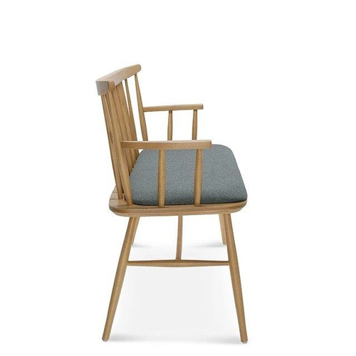 Ławka tapicerowana z oparciem Wand FAMEG personalizowana do przedpokoju i salonu skandynawska