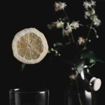 Cereria Molla Gold Edition świeca sojowa zapachowa XL do salonu biało-złota 600g