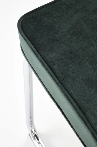 Krzesło tapicerowane welurowe Nelson Intesi zielone glamour na płozach do jadalni i salonu