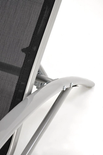 Zestaw 2 leżaków ogrodowych z oparciem i stolik Garith nowoczesny czarny Intesi na taras