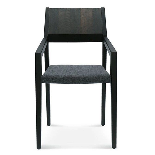 Krzesło tapicerowane z podłokietnikami Arcos FAMEG dębowe do jadalni nowoczesne personalizowane