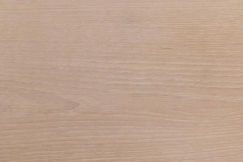 Komoda Linley nowoczesna drewniana na wysokich nogach frezowana do salonu 135 cm