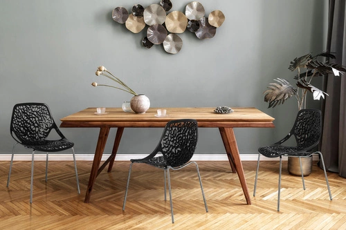 Krzesło Cepelia inspirowane Caprice czarne ażurowe z tworzywa sztaplowane nowoczesne do kuchni