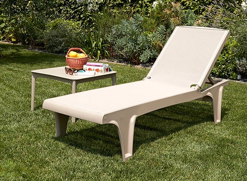 Leżak ogrodowy Tahiti SCAB Design biały nowoczesny technopolimer regulowany na taras i do ogrodu