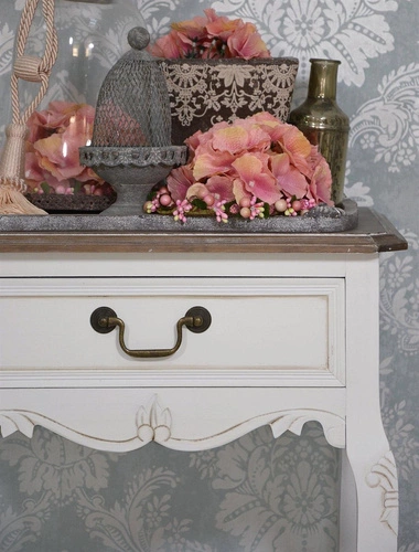 Konsola Servir Mbiała