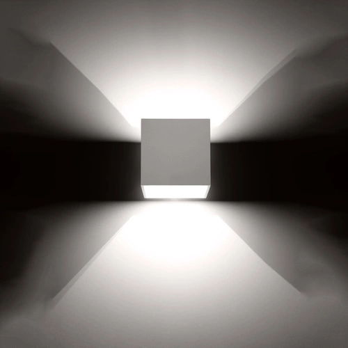 Kinkiet ścienny Quad biały nowoczesny aluminiowy do salonu i sypialni Sollux Lighting