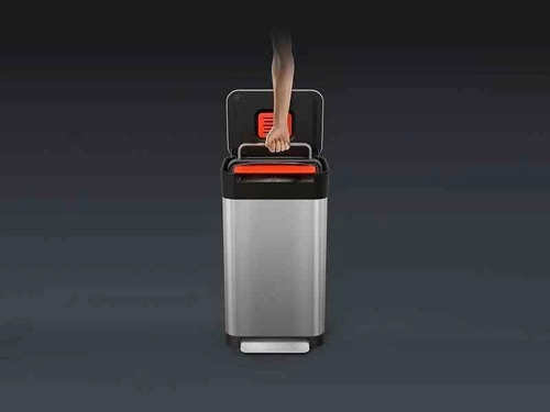 Kosz na śmieci do kuchni Joseph Joseph stalowy 30l z systemem zgniatania i filtrem