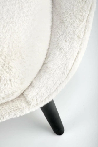 Fotel wypoczynkowy Gloris Intesi do salonu nowoczesny kremowy pluszowy z poduszkami