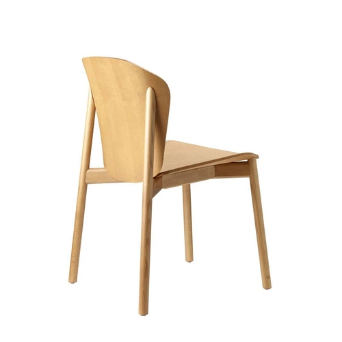 Krzesło drewniane Finn SCAB Design do jadalni nowoczesne retro orzech sztaplowane
