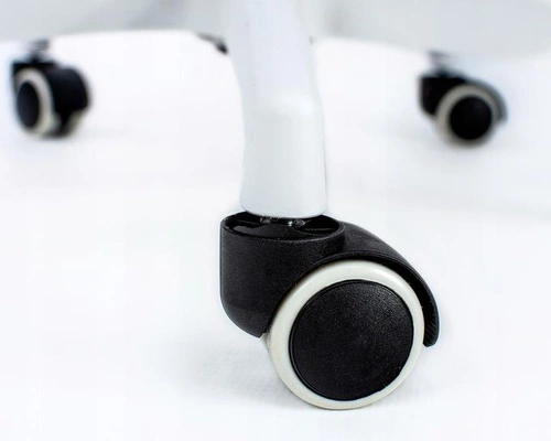 Fotel biurowy ergonomiczny Splash Intesi niebieski siatkowy obrotowy z podłokietnikami do biurka