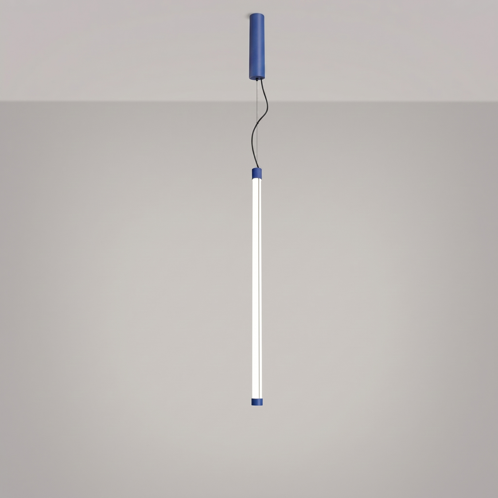 Lampa wisząca TRANG 75 LED ultramaryna regulowana nad wyspę