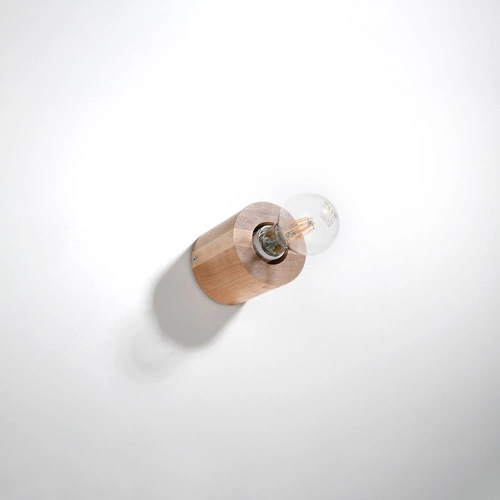 Nowoczesny kinkiet ścienny Salgado z naturalnego drewna Sollux do salonu i sypialni 10x10 cm