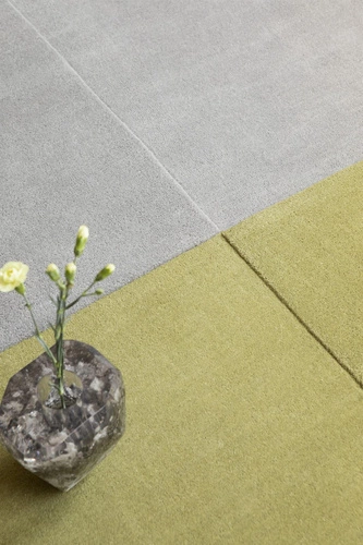 Dywan nowoczesny wełniany Decor State Soft Green 140x200 do salonu i sypialni łatwy w czyszczeniu