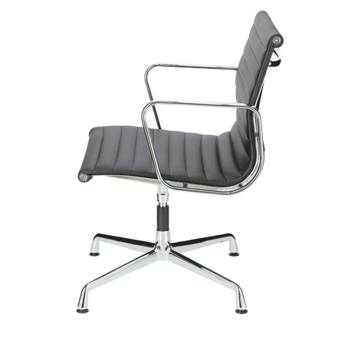 Fotel biurowy CH1081 inspirowany EA108 skórzany czarny obrotowy z podłokietnikami do biura