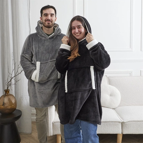 Bluza ocieplana z kieszenią/snuddie czarna