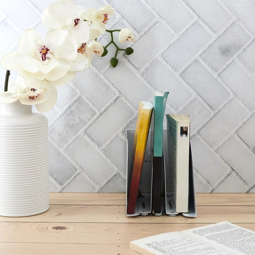 Organizer na książki lub segregatory    