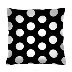 Poduszka dekoracyjna welurowa Ring Intesi do salonu i sypialni antyalergiczna 40x40 cm