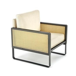 Fotel wypoczynkowy Edra beżowy welur boho do salonu na czarnej stalowej podstawie