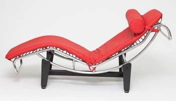Leżanka szezlong do salonu inspirowana LC4 czerwona skóra naturalna D2.DESIGN