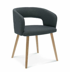 Krzesło do jadalni tapicerowane Fameg Cube bukowe z podłokietnikami nowoczesne personalizowane