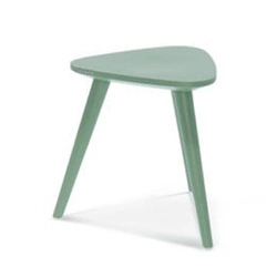 Taboret drewniany niski Finn FAMEG do przedpokoju personalizowany, nowoczesny stołek retro