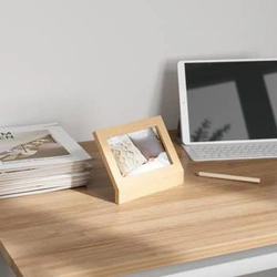 Ramka na zdjęcia 10x15 stojąca drewniana naturalna Podium Umbra nowoczesna na biurko