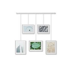 Biała multiramka na zdjęcia wisząca Umbra Exhibit skandynawska ramka 10x15 i 13x18