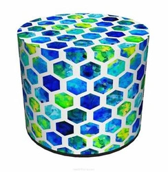 Pufa ogrodowa Hexa Intesi okrągła wodoodporna nowoczesna do ogrodu i na balkon 40 cm