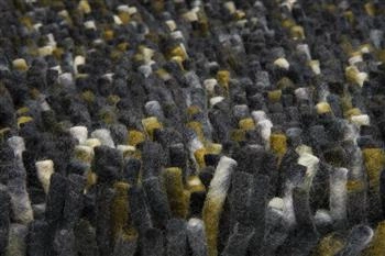 Dywan shaggy Shaggy Rocks granatowy 250x350 nowoczesny wełniany do salonu Carpets&More