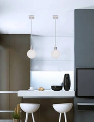 Lampa wisząca kula Oden biała szklana nowoczesna do salonu i sypialni 12 cm