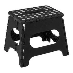 Stołek plastikowy składany 22 cm czarny 5five simply smart do kuchni i łazienki