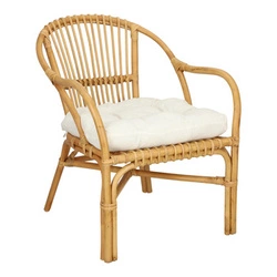 Fotel rattanowy Neta boho do salonu z podłokietnikami i poduszką Atmosphera naturalny