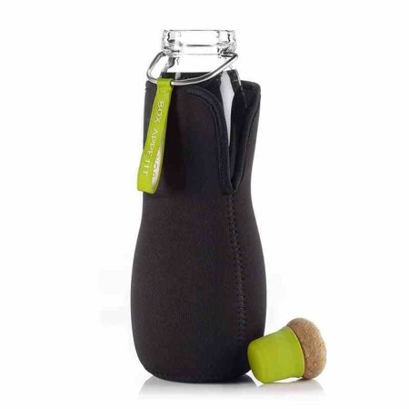 BB - Butelka na wodę EAU GOOD z aktywnym węglem w pokrowcu zielony