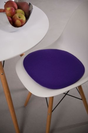 Poduszka na krzesło Side Chair fioletowa