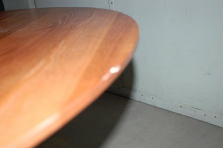 Stół okrągły Corby drewno/złoty Outlet